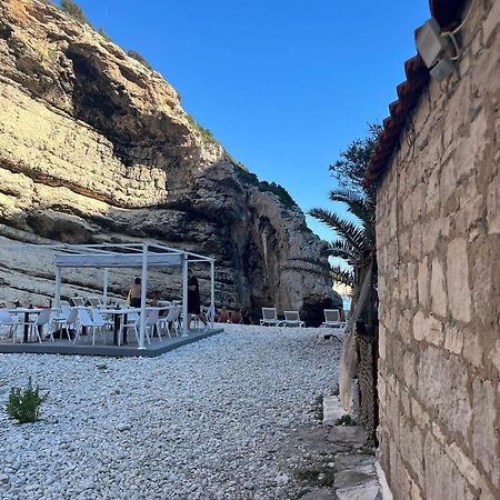 Holiday Home Stiniva Вис Экстерьер фото